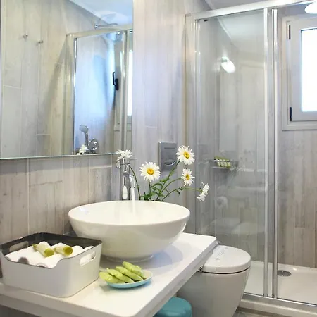 Nikiana City Center Apartment 尼基亚娜
