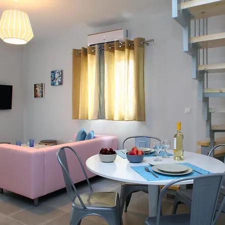 Nikiana City Center Apartment 尼基亚娜
