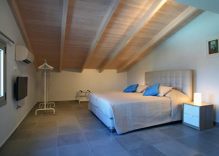 شقة Nikiana City Center Apartment نِكيانا